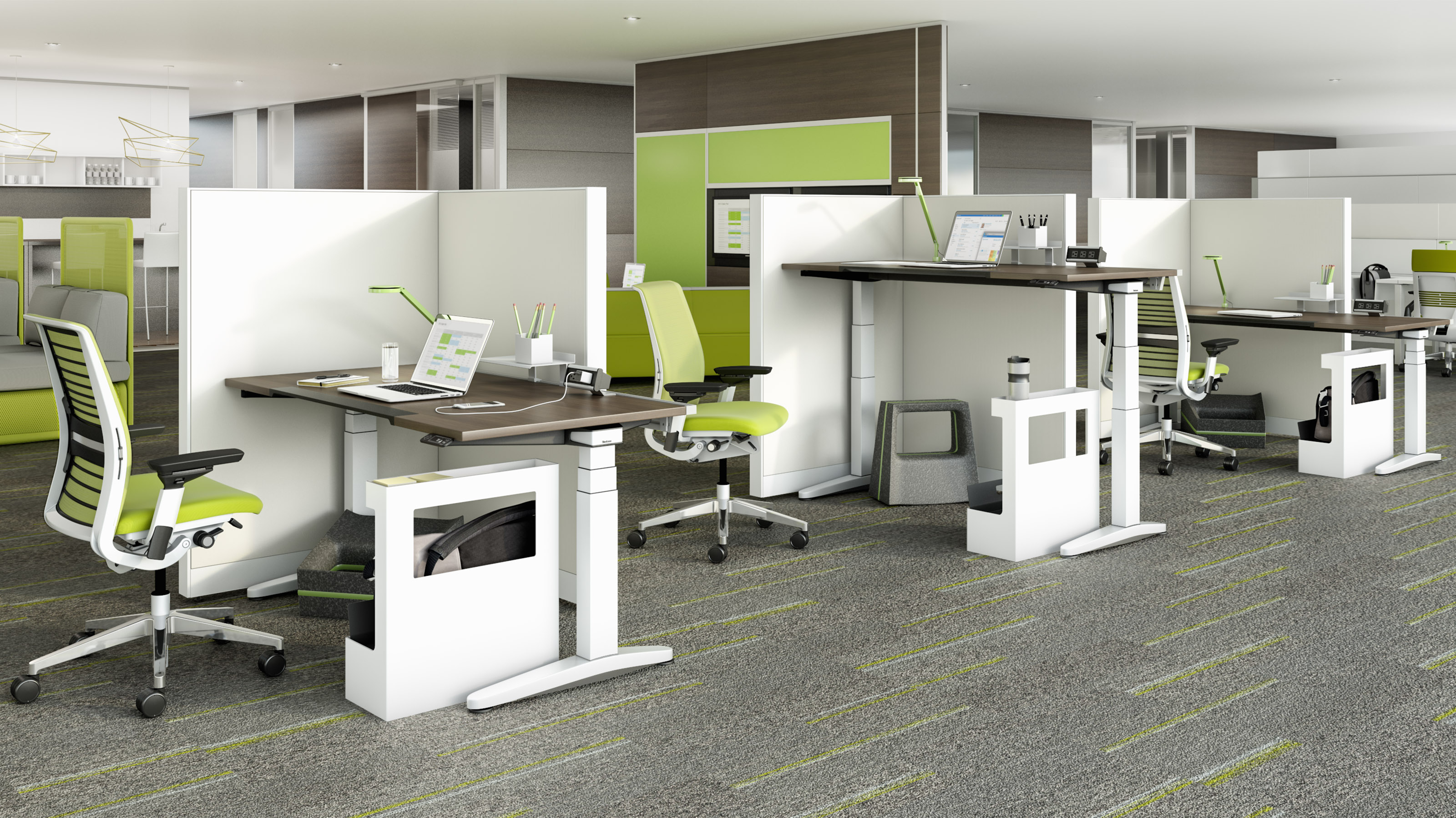Benefits Of A Height Adjustable Desk For Your Office