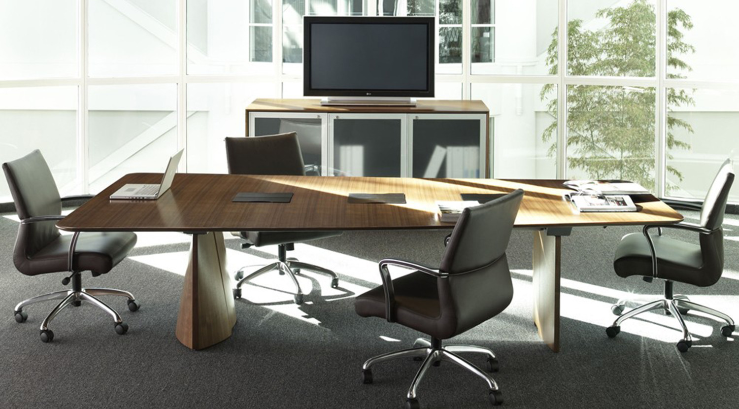Host Interstate Office Products Inc 