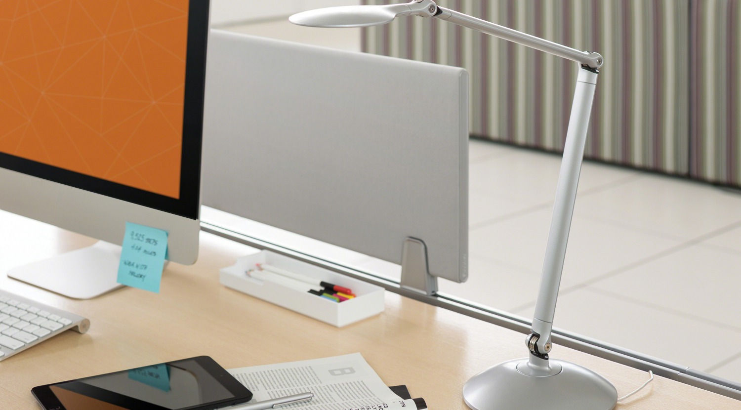LED Radial Desktop