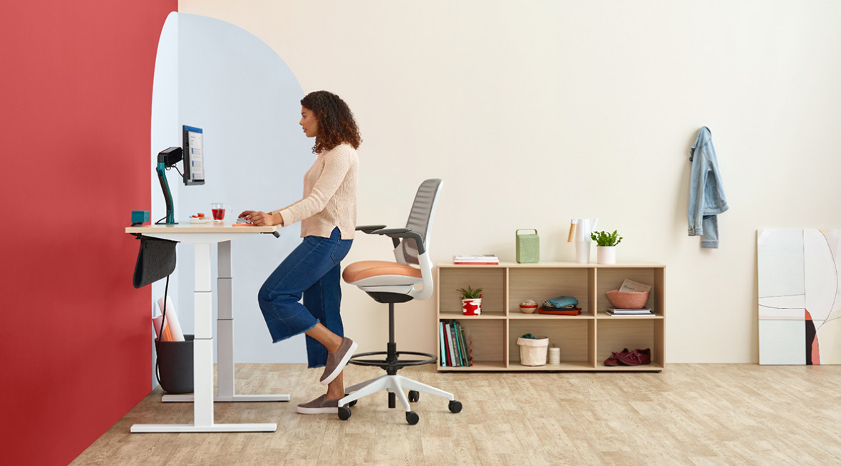 Bivi Height Adjustable Desk